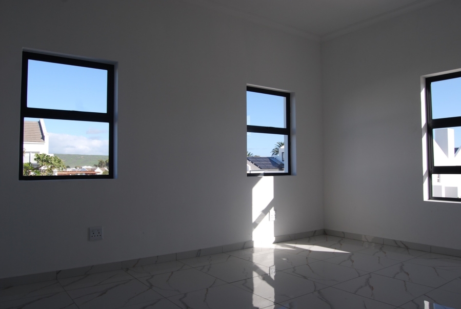 3 Bedroom Property for Sale in Shelley Point Western Cape